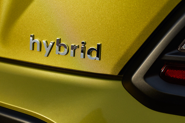 Hybrid Vehicle Maintenance - How Do They Do It?