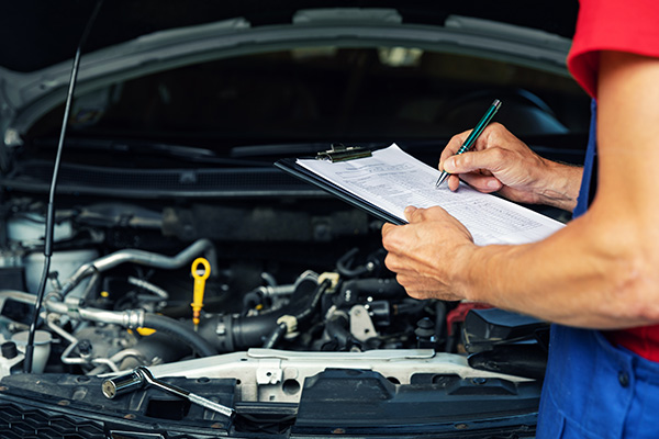 5 Vital Checks to Do Today So You Aren't Stranded on the Highway